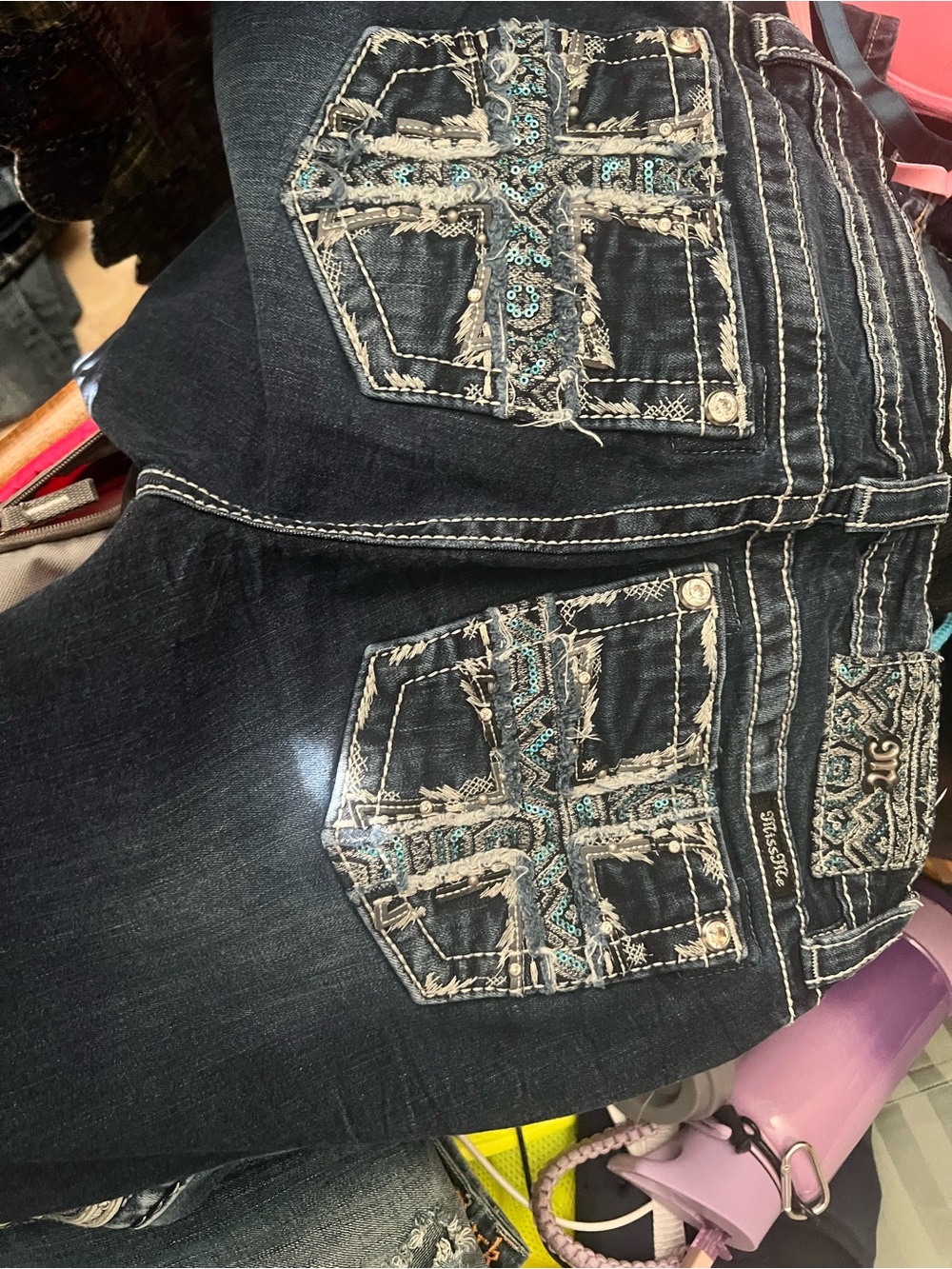 Women’s Dark blue capris